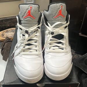 Worn twice after purchased. No blemishes, scratches or discoloring.